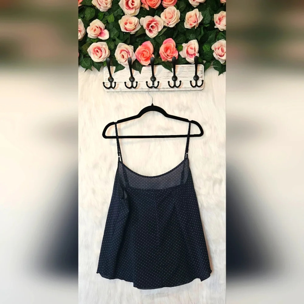 Le Chateau Classic Navy White Dot Camisole NWOT - Picture 3 of 5